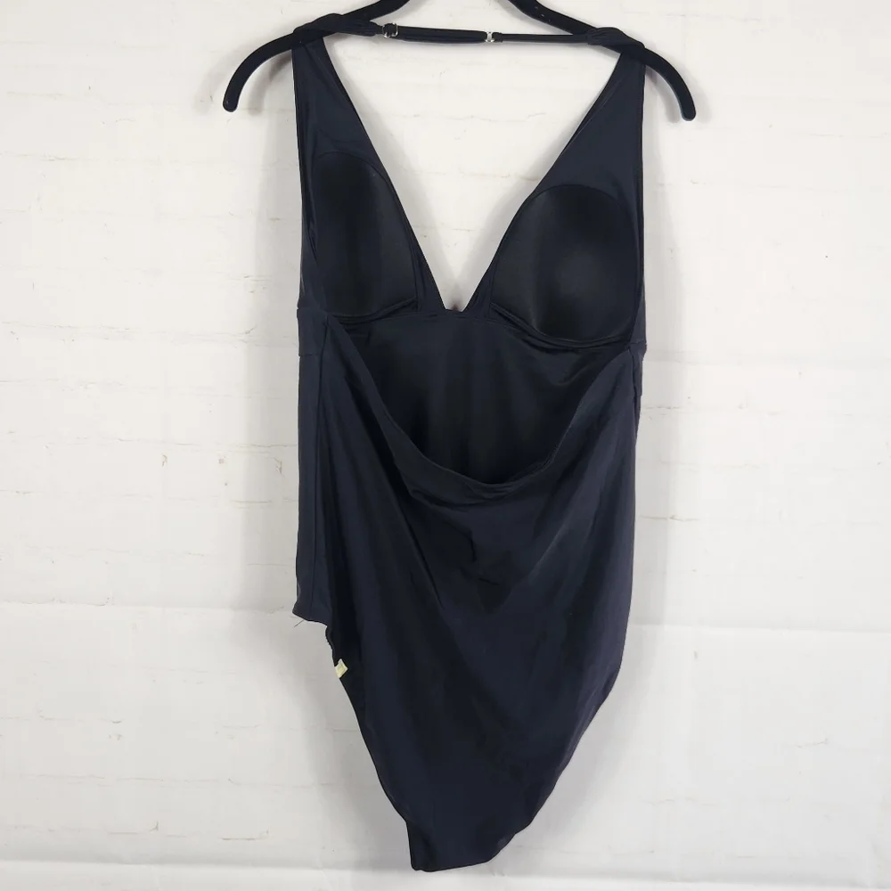 Summersalt Halter Plunge V-Neck Beach Vacation One-Piece Swimsuit Black 14